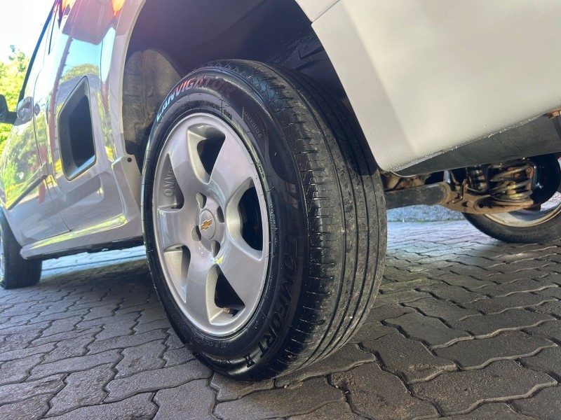 MONTANA 1.4 MPFI SPORT CS 8V FLEX 2P MANUAL - 2012 - TRêS COROAS