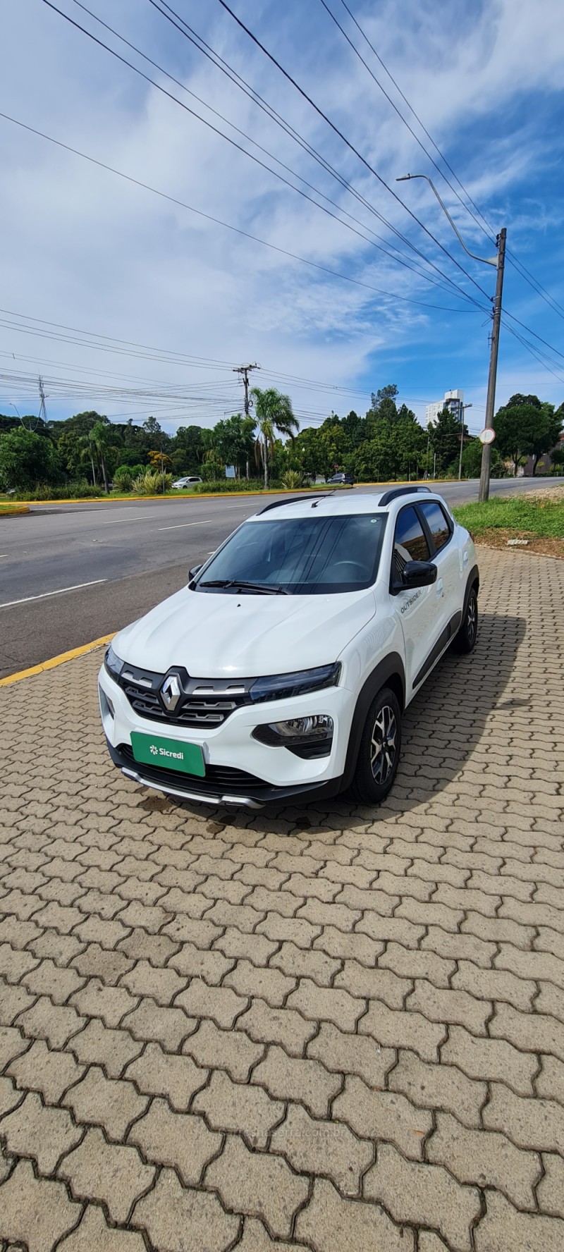 kwid 1.0 12v outsider flex 4p manual 2023 caxias do sul