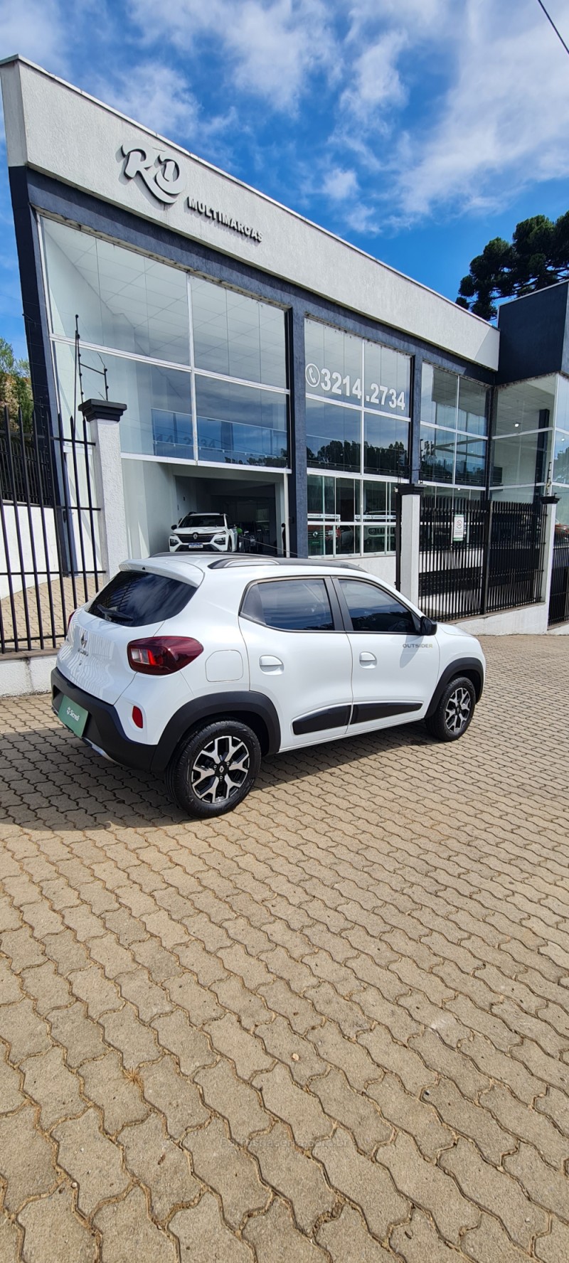 KWID 1.0 12V OUTSIDER FLEX 4P MANUAL - 2023 - CAXIAS DO SUL