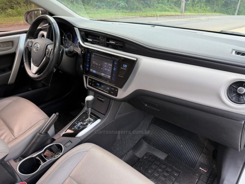 COROLLA 2.0 XEI 16V FLEX 4P AUTOMÁTICO - 2018 - IVOTI