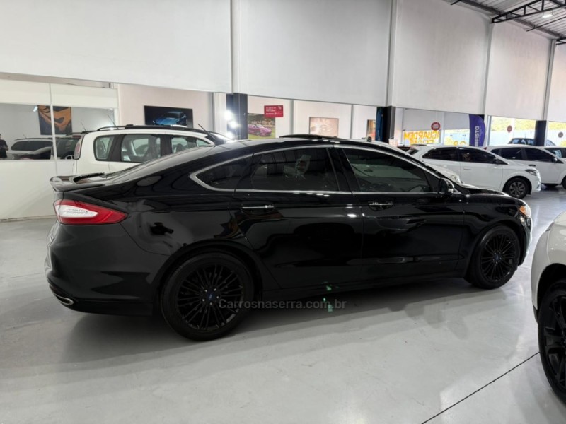 FUSION 2.0 TITANIUM AWD 16V GASOLINA 4P AUTOMÁTICO - 2016 - ESTâNCIA VELHA