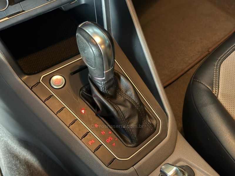 VIRTUS 1.0 200 TSI HIGHLINE AUTOMÁTICO - 2019 - NOVO HAMBURGO