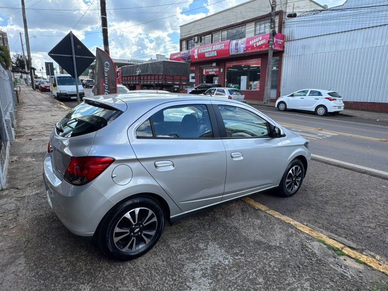 ONIX 1.4 MPFI LTZ 8V FLEX 4P MANUAL - 2014 - VACARIA