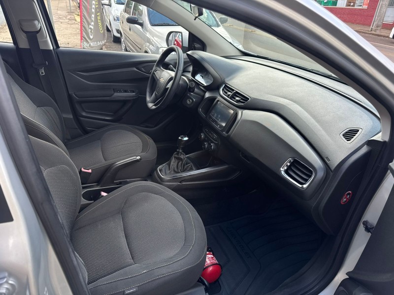 ONIX 1.4 MPFI LTZ 8V FLEX 4P MANUAL - 2014 - VACARIA