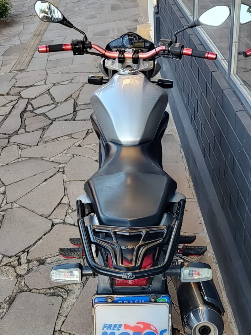 CB 300R  - 2010 - FLORES DA CUNHA