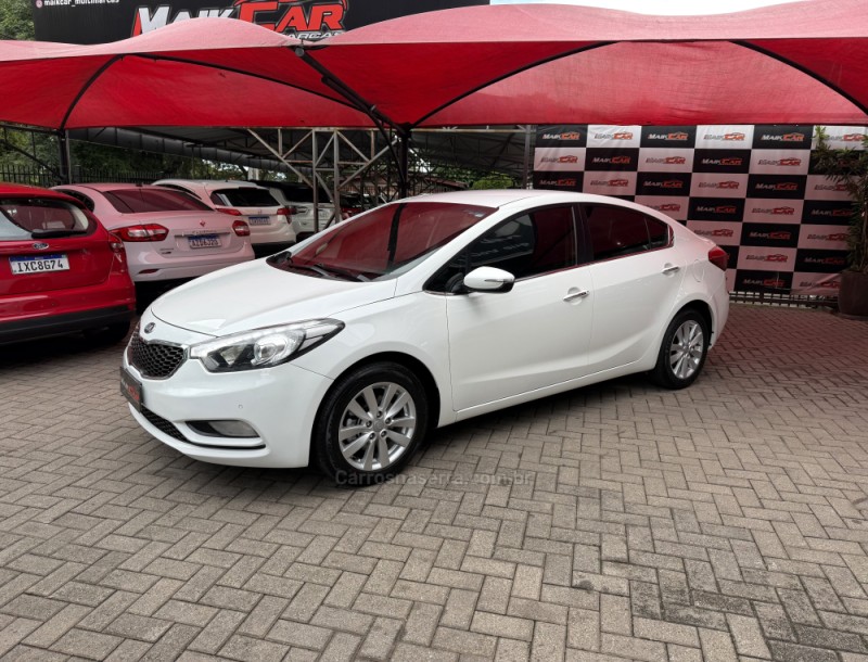 cerato 1.6 sx3 16v flex 4p automatico 2014 estancia velha