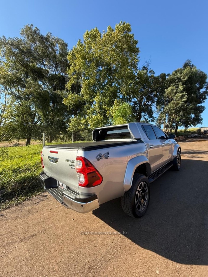 HILUX 2.8 SRX PLUS 4X4 CD TURBO DIESEL 4P AUTOMÁTICO - 2024 - IBIRAIARAS
