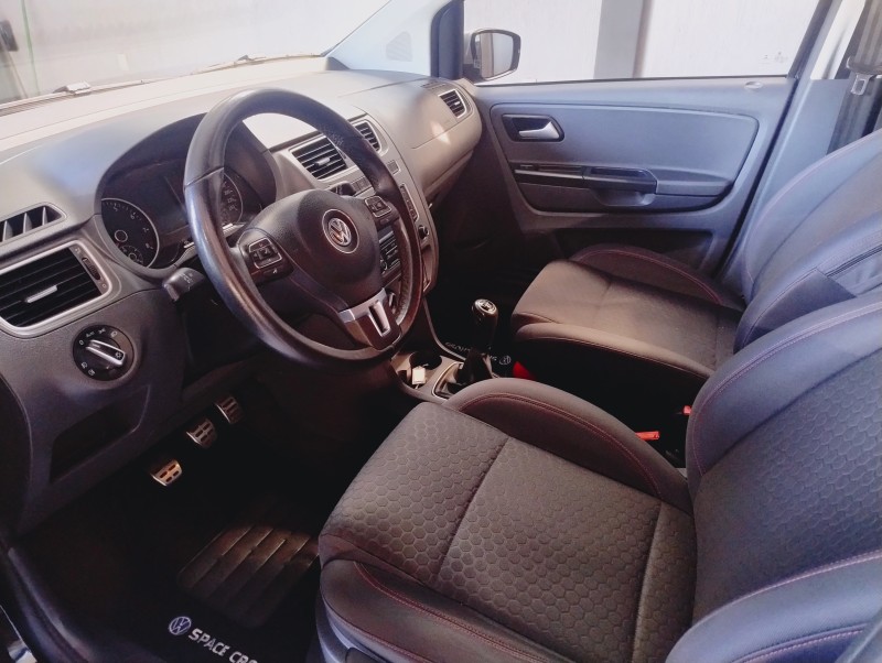 SPACE CROSS 1.6 MI 8V FLEX 4P MANUAL - 2014 - SãO SEBASTIãO DO CAí