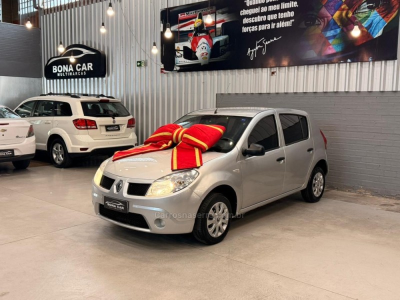 sandero 1.0 authentique 16v flex 4p manual 2011 caxias do sul