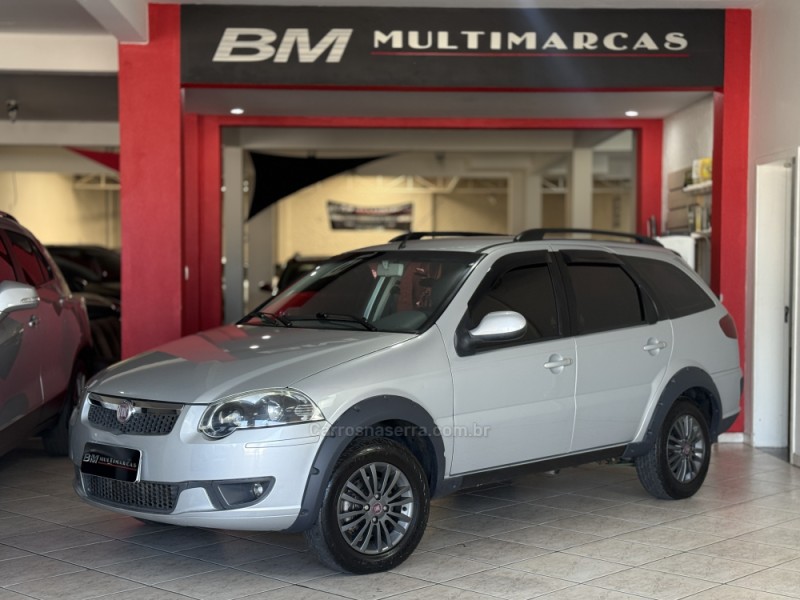 PALIO 1.6 TREKKING WEEKEND 16V FLEX 4P MANUAL - 2013 - GUAPORé