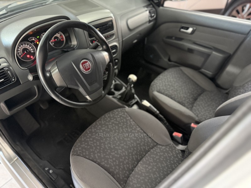 PALIO 1.6 TREKKING WEEKEND 16V FLEX 4P MANUAL - 2013 - GUAPORé