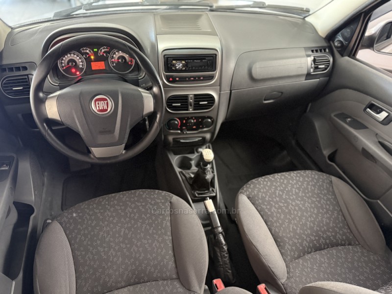 PALIO 1.6 TREKKING WEEKEND 16V FLEX 4P MANUAL - 2013 - GUAPORé