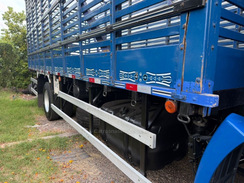 13-180 E WORKER - 2011 - ESTâNCIA VELHA