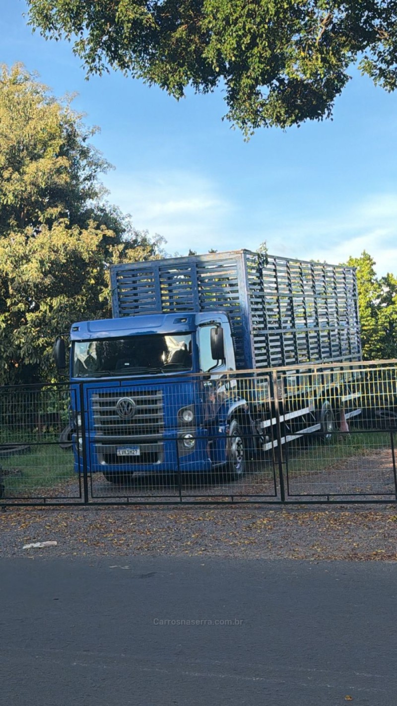 13-180 E WORKER - 2011 - ESTâNCIA VELHA