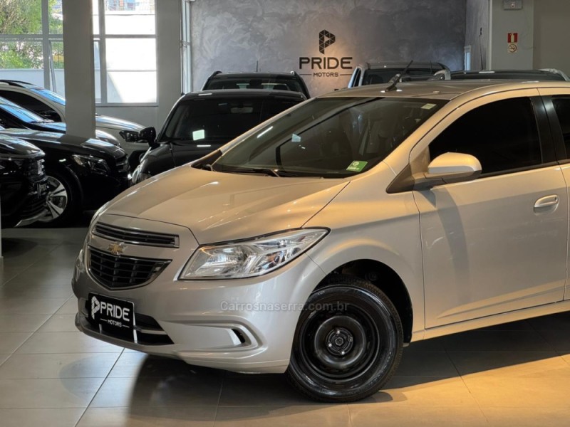 ONIX 1.0 LT 12V TURBO FLEX 4P MANUAL - 2015 - CAXIAS DO SUL