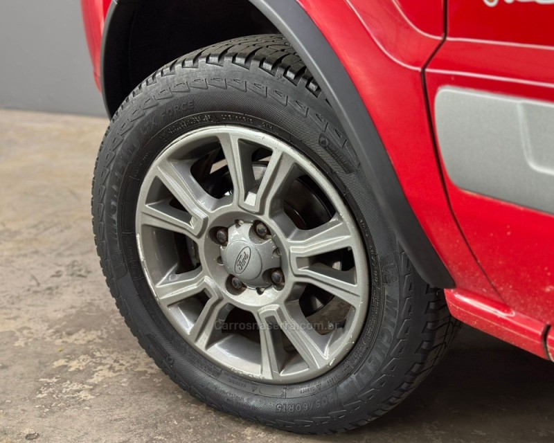 ECOSPORT 1.6 FREESTYLE 8V FLEX 4P MANUAL - 2011 - VACARIA