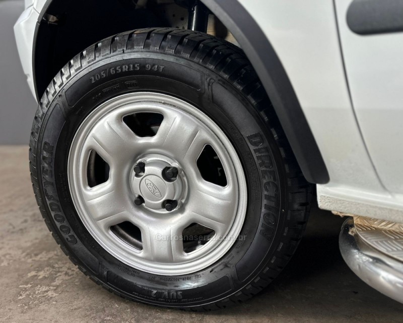 ECOSPORT 1.6 XLS 8V FLEX 4P MANUAL - 2004 - VACARIA