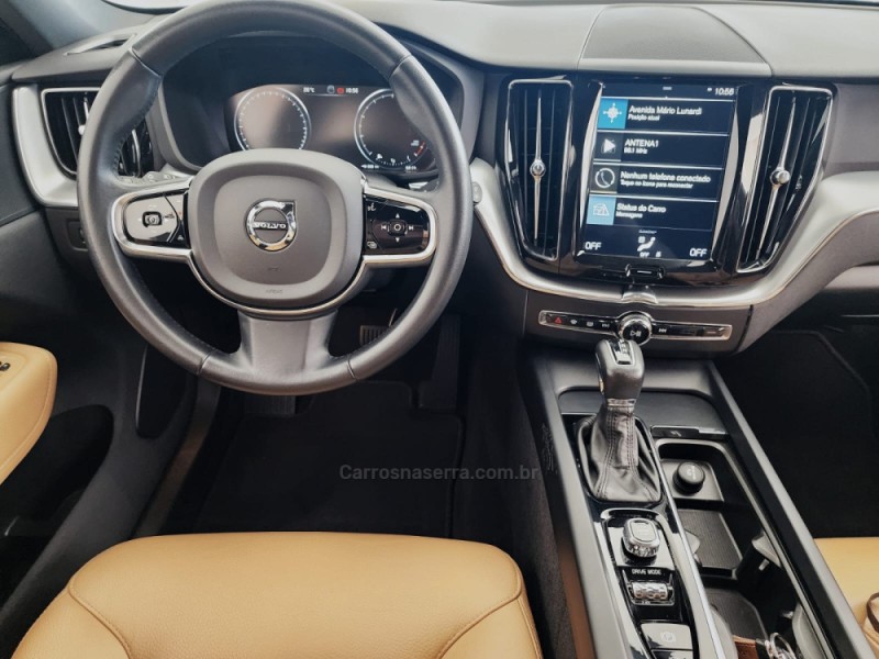 XC60 2.0 T5 MOMENTUM GASOLINA 4P AUTOMÁTICO - 2020 - CAXIAS DO SUL