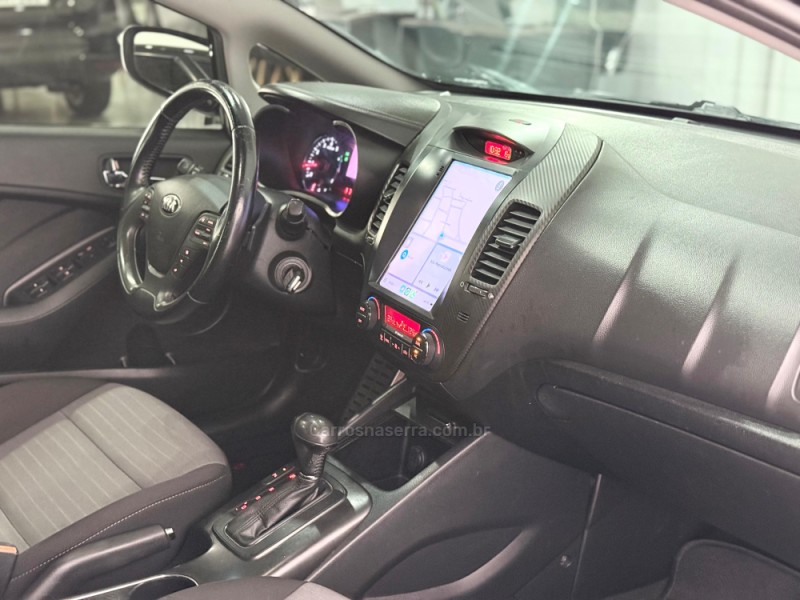 CERATO 1.6 SX3 16V FLEX 4P AUTOMÁTICO - 2015 - ESTâNCIA VELHA