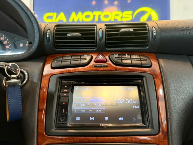 C 180 1.8 CGI CLASSIC 16V TURBO GASOLINA 4P AUTOMÁTICO - 2002 - SãO LEOPOLDO