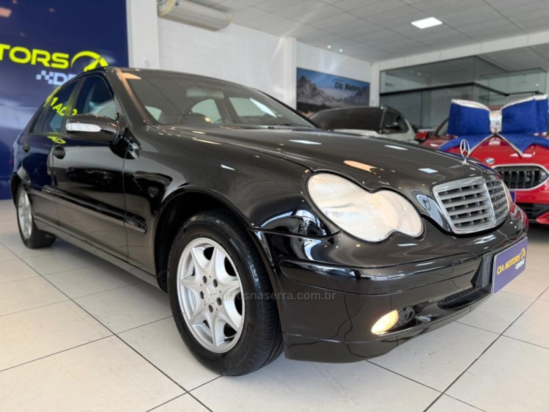 C 180 1.8 CGI CLASSIC 16V TURBO GASOLINA 4P AUTOMÁTICO - 2002 - SãO LEOPOLDO
