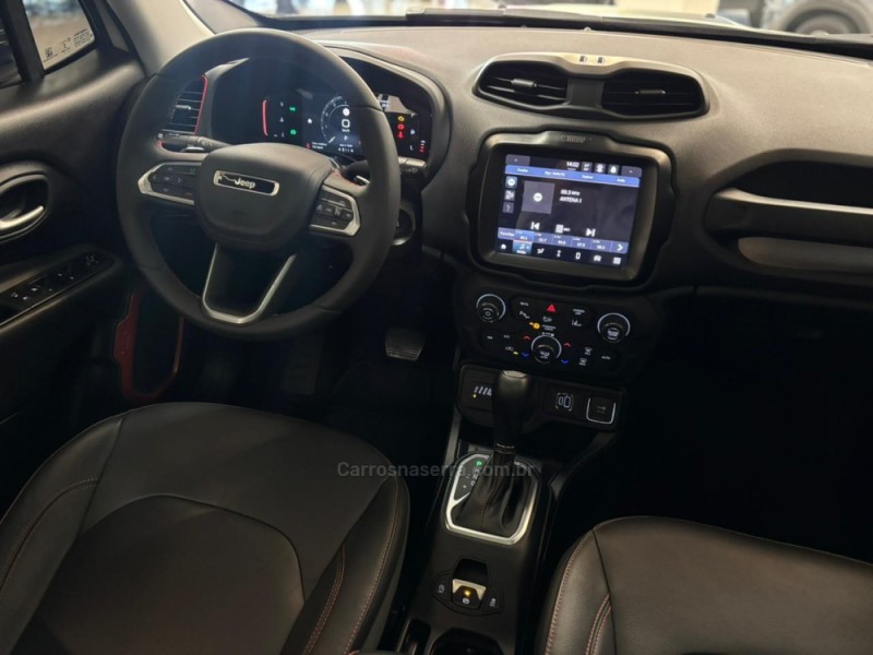 RENEGADE 1.3 TRAILHAWK T270 16V TURBO FLEX 4X4 4P AUTOMÁTICO - 2022 - CARLOS BARBOSA