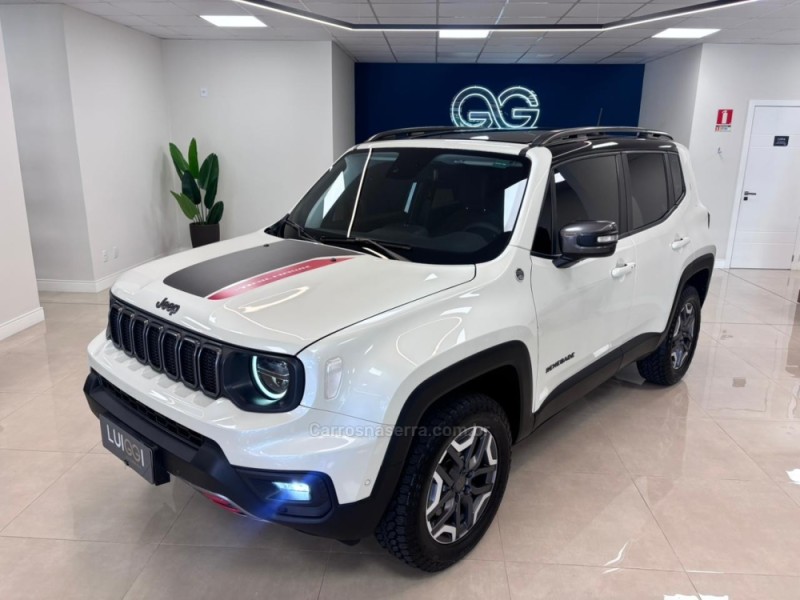RENEGADE 1.3 TRAILHAWK T270 16V TURBO FLEX 4X4 4P AUTOMÁTICO
