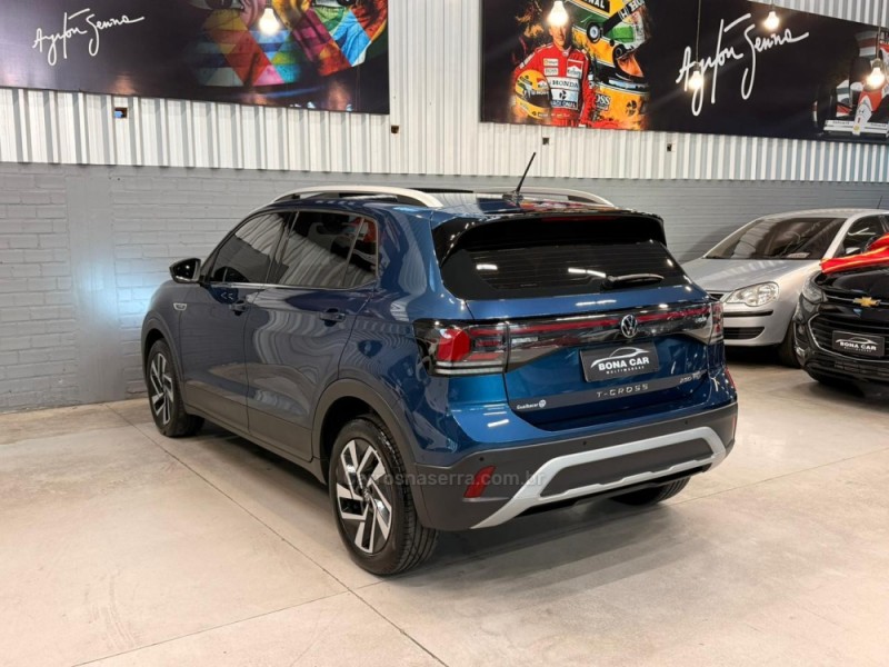 T-CROSS 1.4 HIGHLINE TSI 16V FLEX 4P AUTOMÁTICO - 2025 - CAXIAS DO SUL