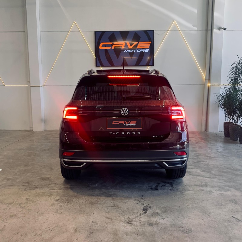 T-CROSS 1.0 COMFORTLINE TSI FLEX 4P AUTOMÁTICO - 2021 - CAXIAS DO SUL