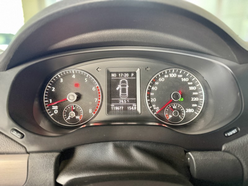 JETTA 2.0 TSI HIGHLINE 211CV GASOLINA 4P TIPTRONIC - 2014 - CAXIAS DO SUL