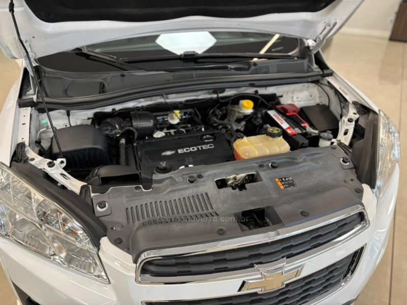 TRACKER 1.8 MPFI LTZ 4X2 16V FLEX 4P AUTOMÁTICO - 2014 - CARLOS BARBOSA