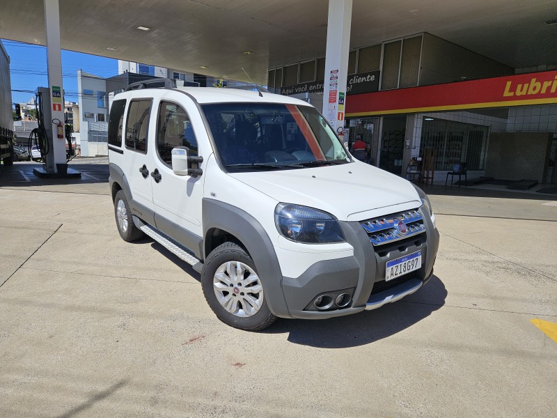 DOBLÓ 1.8 MPI ADVENTURE 8V FLEX 4P MANUAL - 2014 - CAXIAS DO SUL