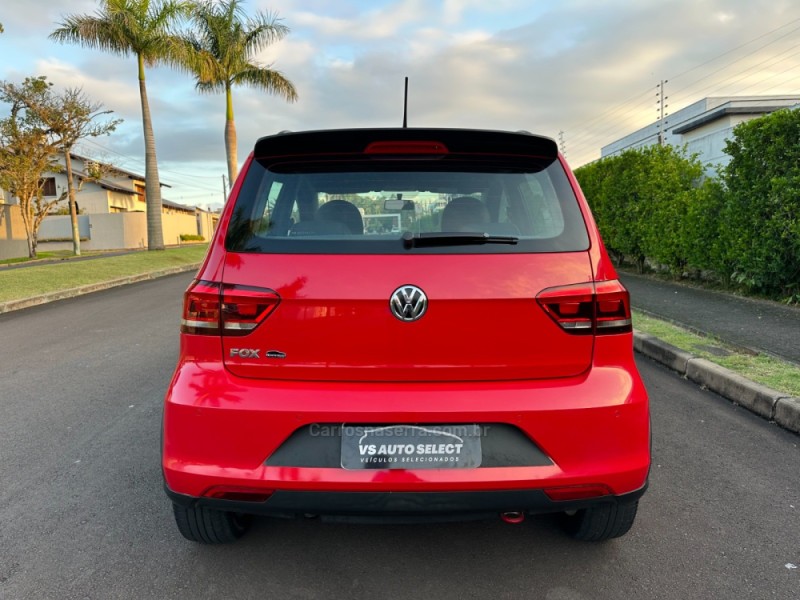 FOX 1.0 MPI TRACK 12V FLEX 4P MANUAL - 2017 - SãO LEOPOLDO