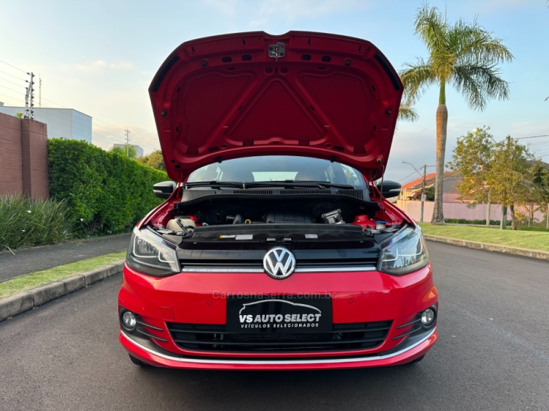 FOX 1.0 MPI TRACK 12V FLEX 4P MANUAL - 2017 - SãO LEOPOLDO