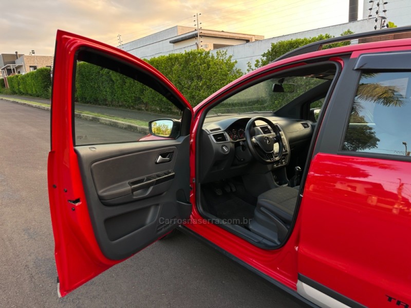 FOX 1.0 MPI TRACK 12V FLEX 4P MANUAL - 2017 - SãO LEOPOLDO