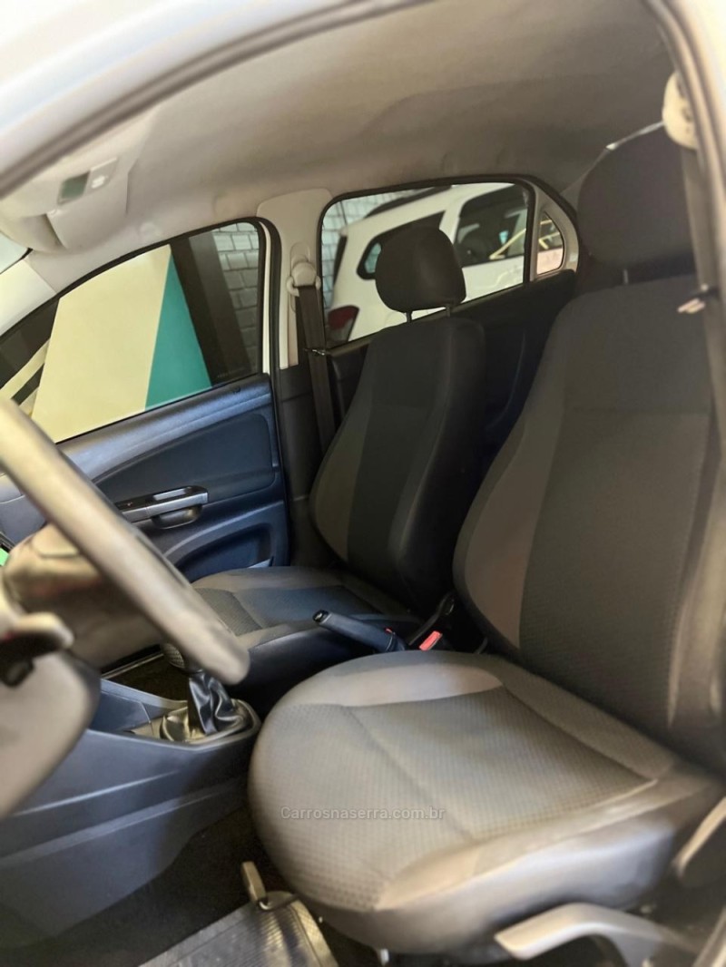 VOYAGE 1.0 MI 8V FLEX 4P MANUAL - 2023 - NOVO HAMBURGO