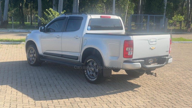 S10 2.4 ADVANTAGE 4X2 CD 8V FLEX 4P MANUAL - 2016 - GRAMADO