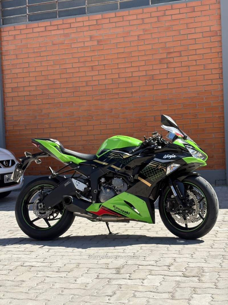 NINJA ZX-6R 636  - 2020 - CAXIAS DO SUL