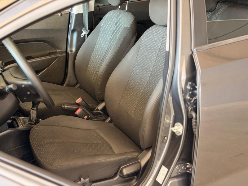 HB20 1.0 COMFORT 12V FLEX 4P MANUAL - 2017 - CANELA