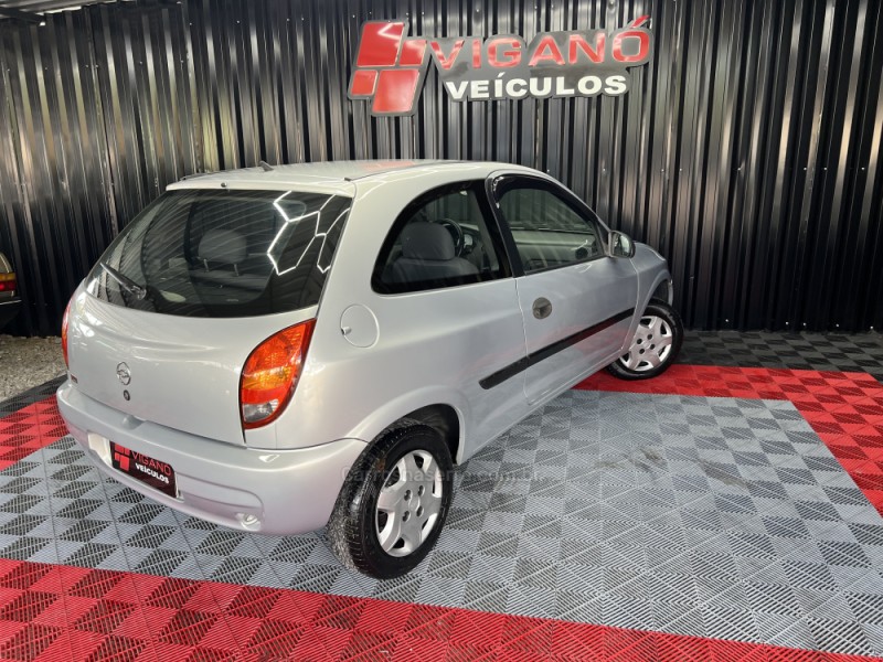 CELTA 1.0 MPFI SUPER 8V FLEX 2P MANUAL - 2001 - CAXIAS DO SUL