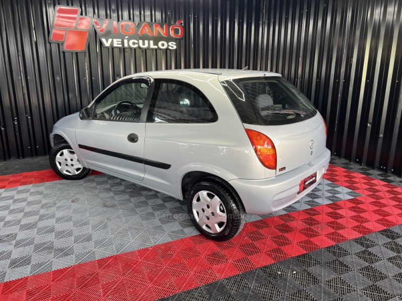 CELTA 1.0 MPFI SUPER 8V FLEX 2P MANUAL - 2001 - CAXIAS DO SUL