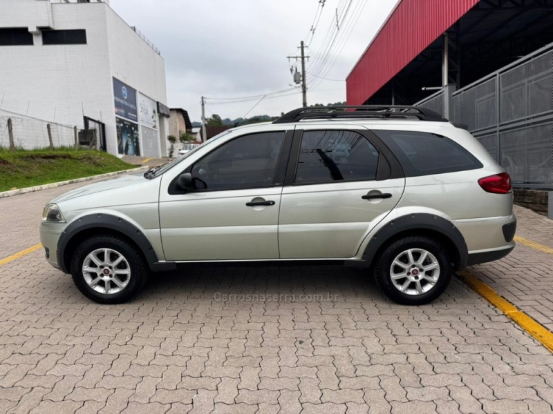 palio 1.4 mpi trekking weekend 8v flex 4p manual 2010 feliz