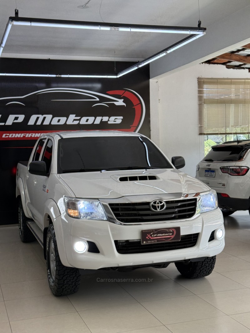 HILUX 3.0 SR 4X4 CD 16V TURBO INTERCOOLER DIESEL 4P MANUAL - 2015 - FARROUPILHA