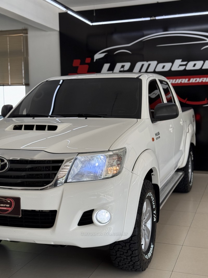HILUX 3.0 SR 4X4 CD 16V TURBO INTERCOOLER DIESEL 4P MANUAL - 2015 - FARROUPILHA