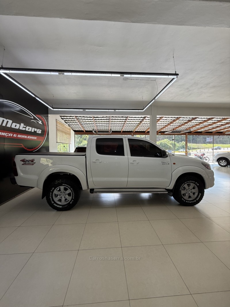 HILUX 3.0 SR 4X4 CD 16V TURBO INTERCOOLER DIESEL 4P MANUAL - 2015 - FARROUPILHA