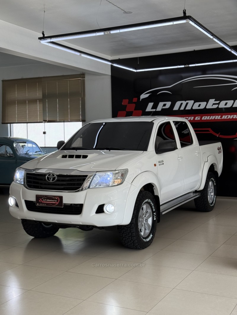 hilux 3.0 sr 4x4 cd 16v turbo intercooler diesel 4p manual 2015 farroupilha