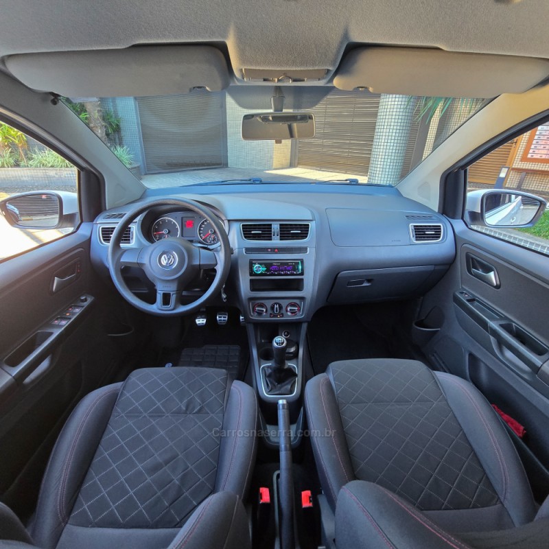 FOX 1.6 MI HIGHLINE 8V FLEX 4P MANUAL - 2014 - BENTO GONçALVES