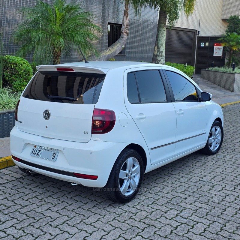 FOX 1.6 MI HIGHLINE 8V FLEX 4P MANUAL - 2014 - BENTO GONçALVES