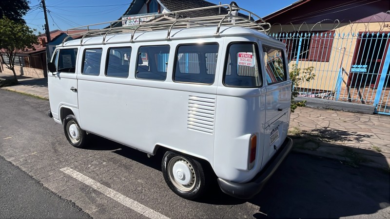 KOMBI 1.6 MI STD LOTAÇÃO 8V GASOLINA 3P MANUAL - 1996 - CAXIAS DO SUL