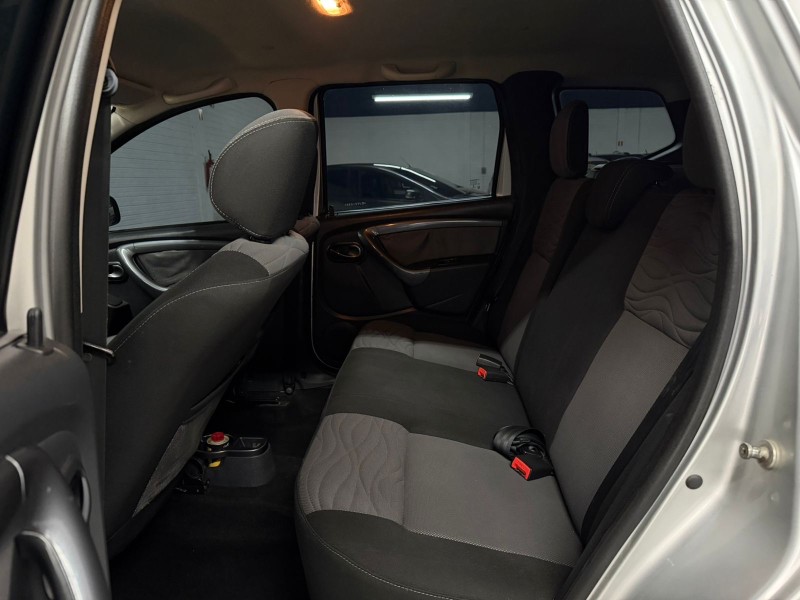 DUSTER 1.6 TECH ROAD 4X2 16V FLEX 4P MANUAL - 2014 - CAXIAS DO SUL